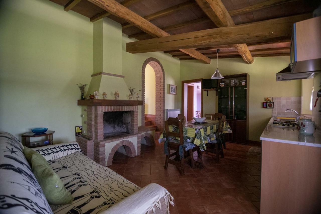 Agriturismo Belvedere Di Pierini E Brugi Campagnatico Bagian luar foto